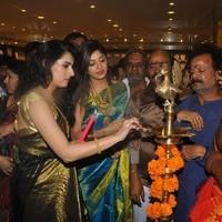 Archana, Poonam Kaur Inaugurate CMR Shopping Mall - Gallery | Picture 91449
